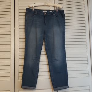 Jessica Simpson capri jeans size 14
